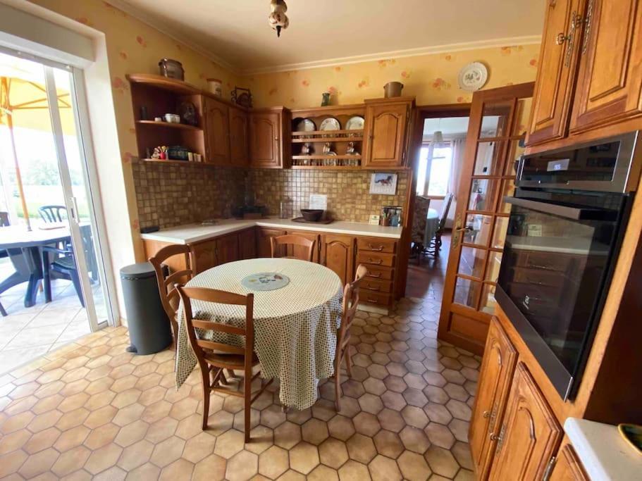 Grande Maison De Campagne Lantic Exterior photo